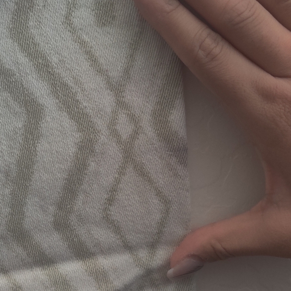 🆕 Rock and Roll Denim White & Gray geometric pattern Cotton skinny jeans_24x32 - Picture 7 of 10